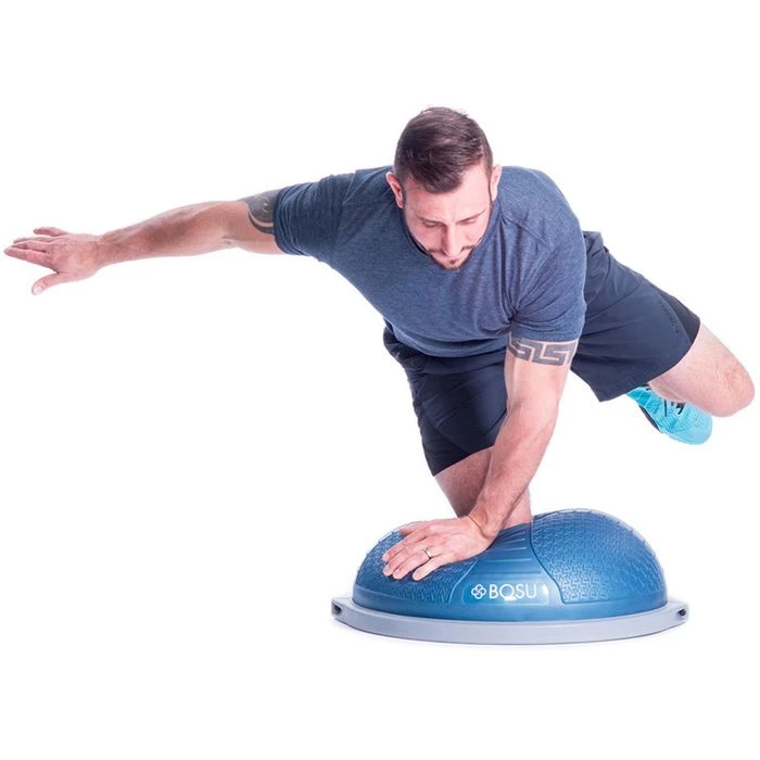 Bosu Balance-Ball NexGen Pro Balance Trainer, Beidseitig Nutzbar, Mit Luftpumpe, Blau, Ø 65cm 6 Bosu Balance-Ball NexGen Pro Balance Trainer, Beidseitig Nutzbar, Mit Luftpumpe, Blau, Ø 65cm – Bild 4